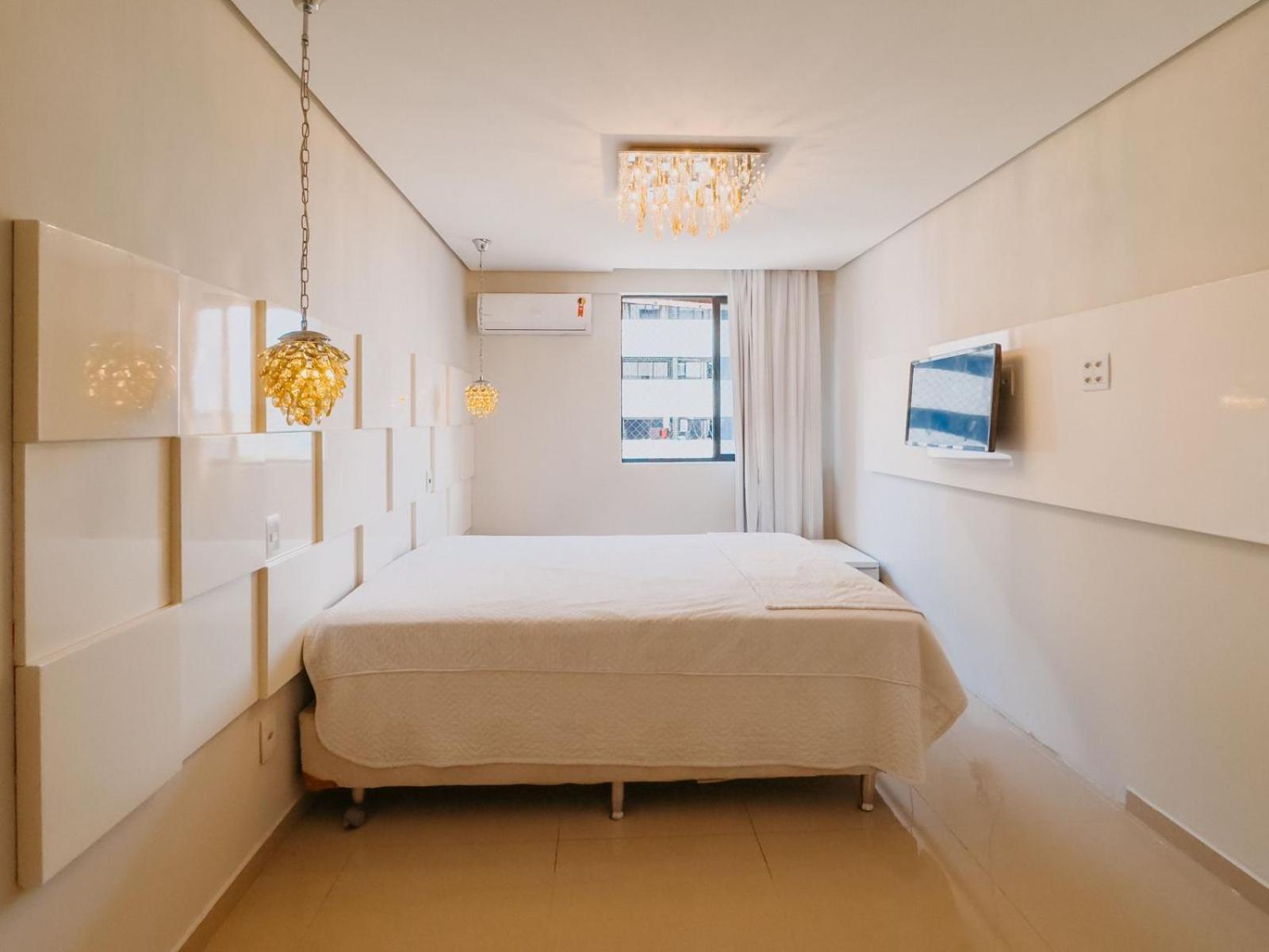 Apartamento Apto 703 Com 150 Metros - 03 Todos Com Vista Mar Na Ponta Verde *